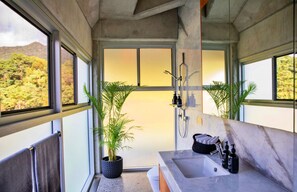 House | Bathroom | Separate bathtub and shower, hair dryer, towels, soap