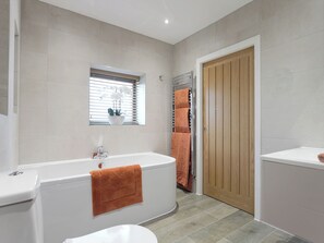 Towels - The Hideaway -UKC3844 (Ticknall, near Derby)