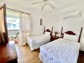 2 Schlafzimmer, Bügeleisen/Bügelbrett, Reisekinderbett, WLAN