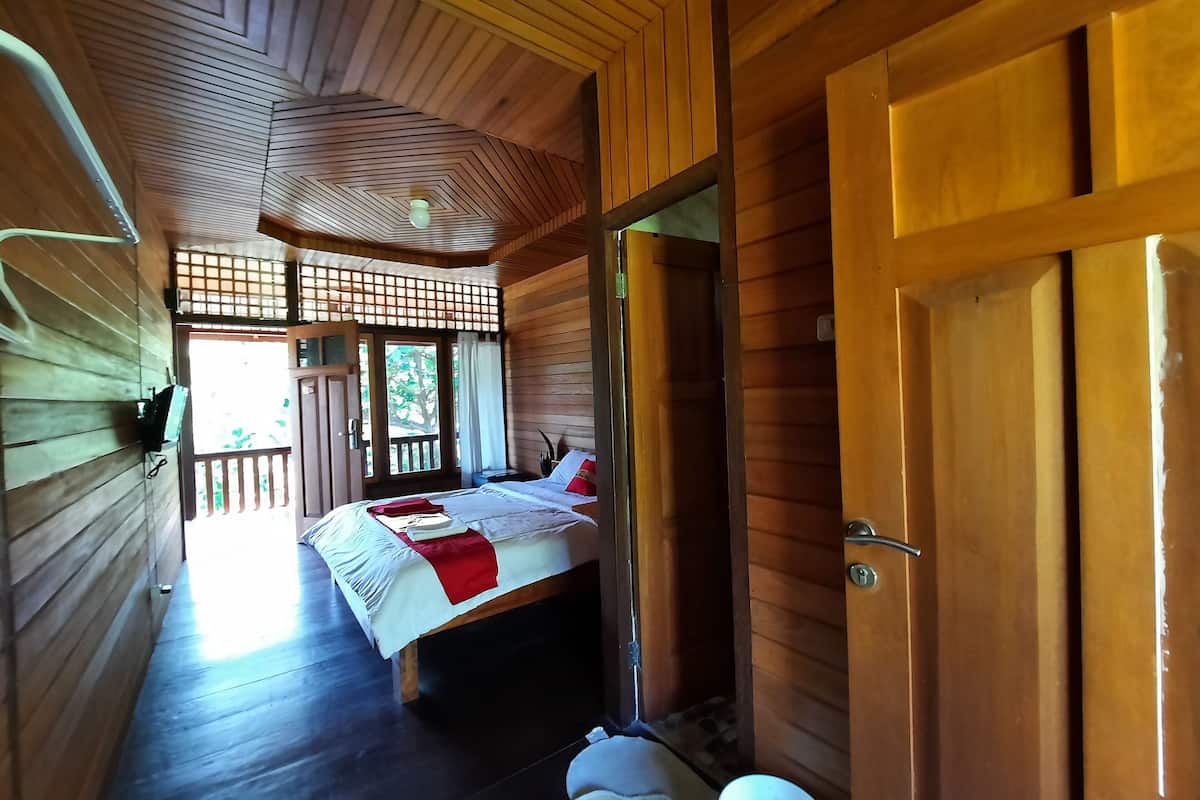 Chambre (Woodhouse Triple Fan)