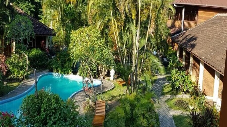 Hotel Besar Bulan Baru - Senggigi