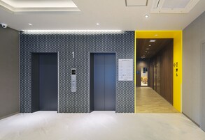 内部エントランス