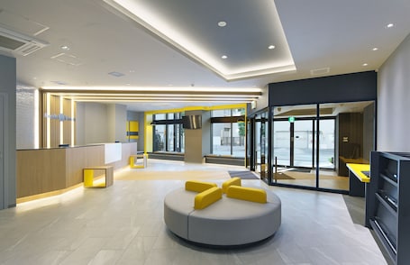 Lobby. Smile Hotel Utsunomiya Nishiguchi Ekimae