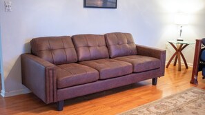 Smart TV, fireplace, DVD player, books