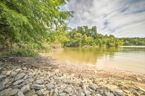 Located on Kentucky Lake, this home offers endless opportunities for fun!