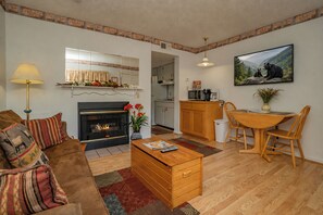 Fireplace - Laurel Inn 309 is a beautiful condo with private balcony close to downtown (Gatlinburg)