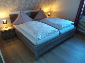 3 Schlafzimmer, Bügeleisen/Bügelbrett, kostenloses WLAN, Bettwäsche