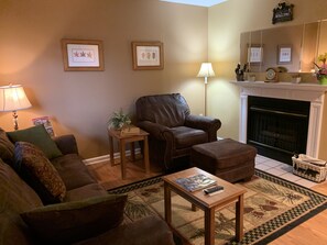 Televisie en een open haard