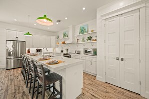 Fridge, microwave, oven, stovetop - Luxury Island Retreat:  Pool, Spa and Walk to Beach (Anna Maria)