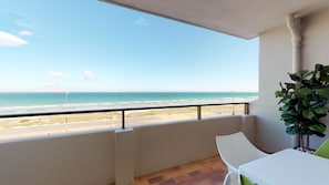 View from room - Malata Beachfront Condo 27 (Cape Town)