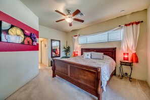 4 bedrooms, desk, iron/ironing board, free WiFi - Breezy Palm, Family Friendly Home On The Water-Heated Elec Pool-Spa, WIFI (CapeCoral)