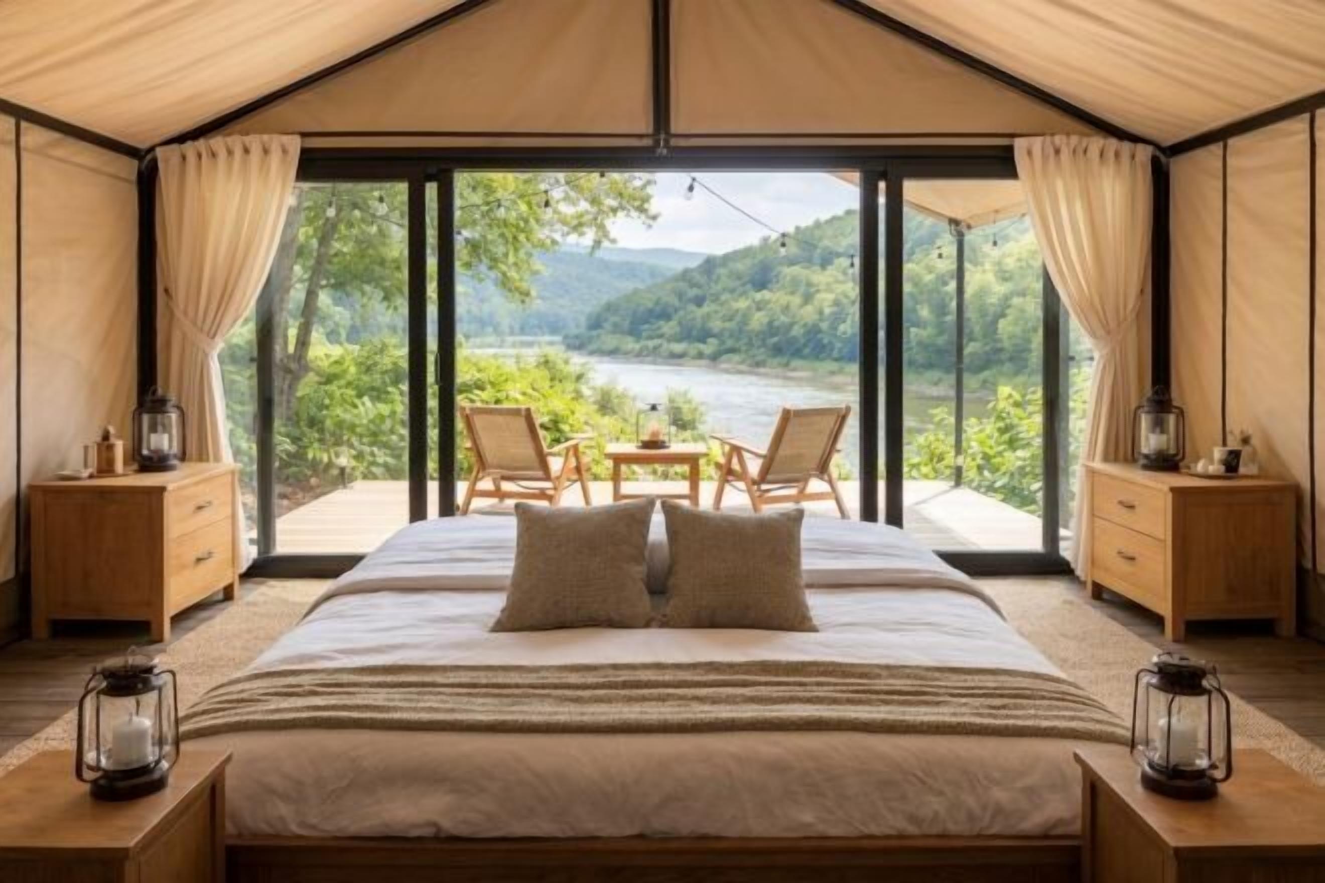 Egyptian cotton sheets, premium bedding, minibar, in-room safe