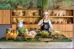 Breakfast, lunch and dinner served - The Namkhan, a Small Luxury Hotel of the World (Luang Prabang)