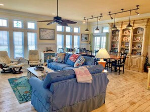 Télévision, cheminée