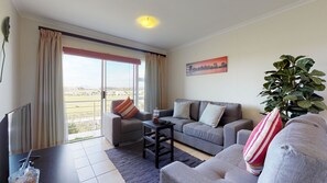 Classic-Apartment, 2 Schlafzimmer | Wohnbereich
