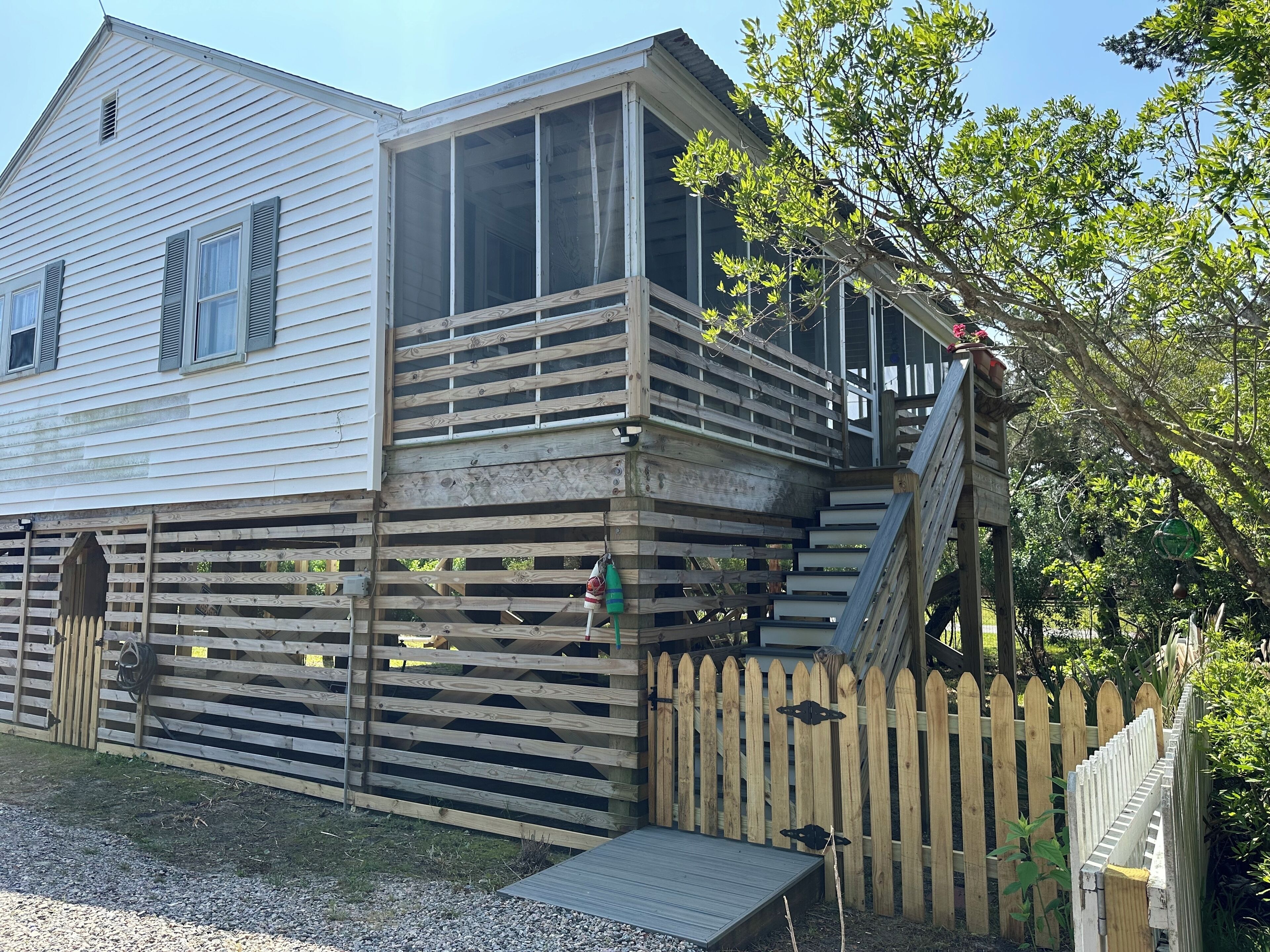 She Captain's Cottage