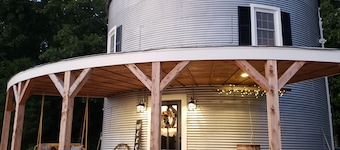 Silo Farm Haus- located in the heart of wine country!