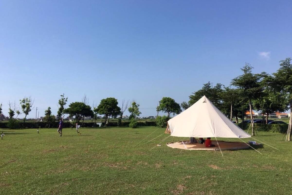 Campsite (No bed provided. Bring your own tent) | Desk, soundproofing, rollaway beds (surcharge), WiFi (free)