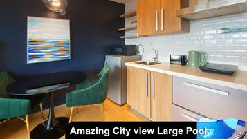 Comfort Studio Suite | Private kitchen