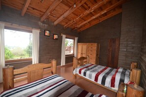 3 bedrooms, WiFi, bed sheets