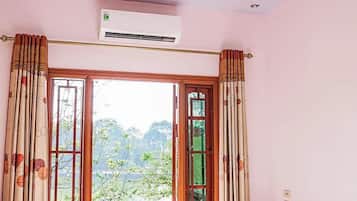 Premium bedding, pillow-top beds, desk, blackout curtains