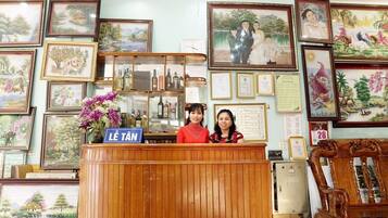 Basic Triple Room | Reception