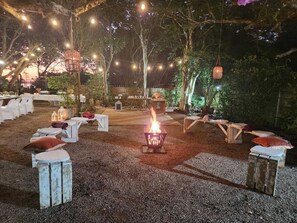 BBQ/picnic Area - Hillton Manor Guest House (Richards Bay)