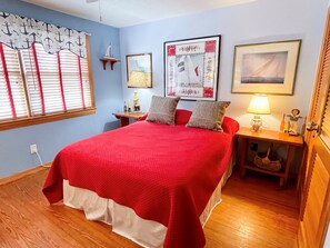 4 bedrooms, Internet, bed sheets