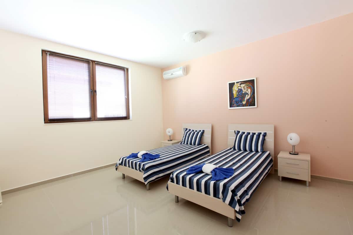 Villa, 3 Bedrooms, Private Pool | 2 bedrooms, blackout curtains, iron/ironing board, free WiFi