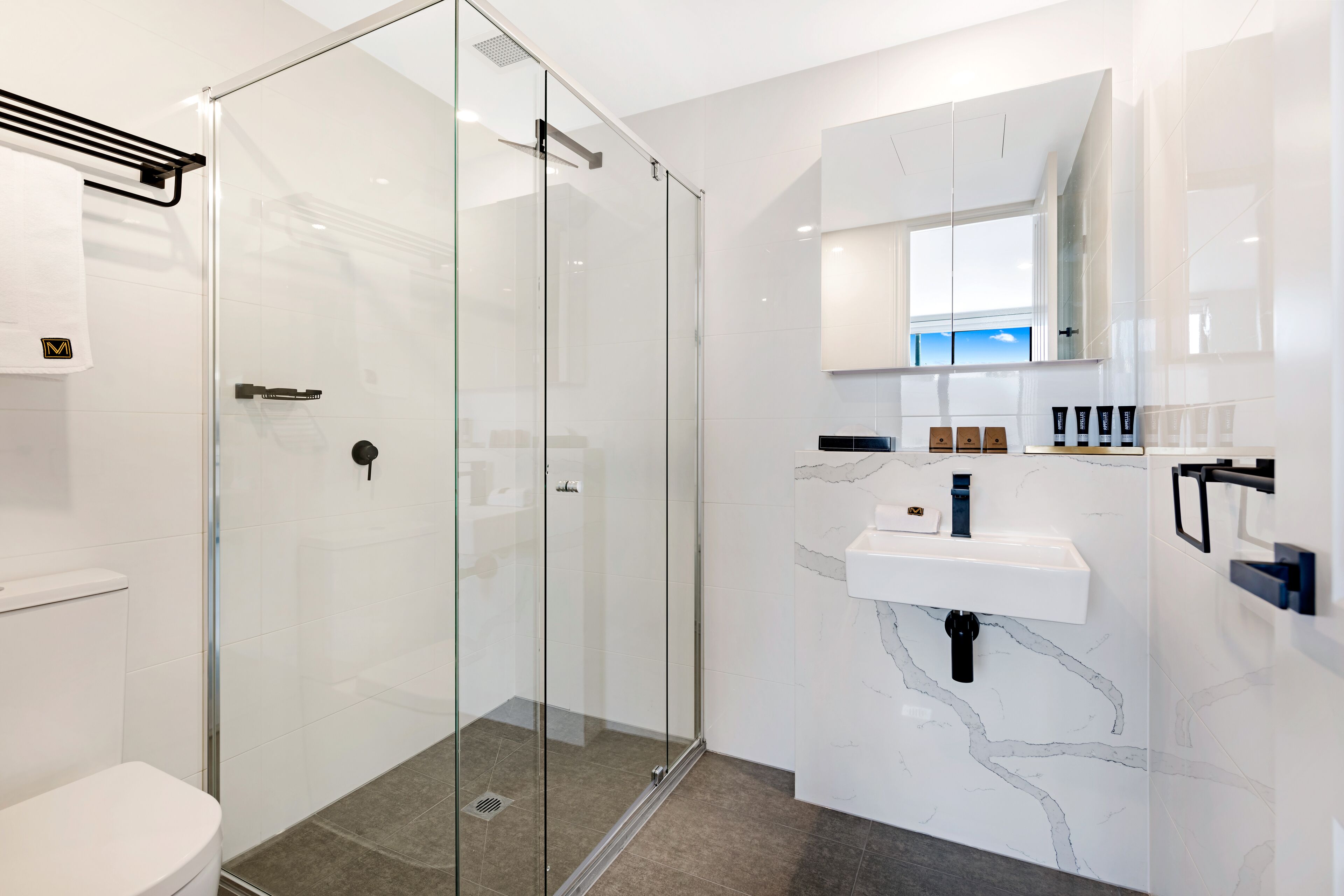 Manhattan Apartments - Glen iris — image 10