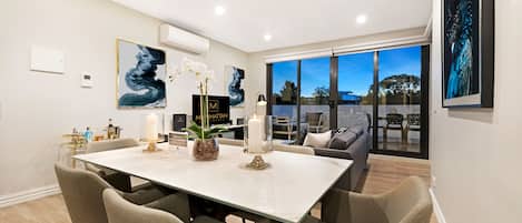 Two Bedroom Premier | Living area | 42-inch flat-screen TV with digital channels, LCD TV