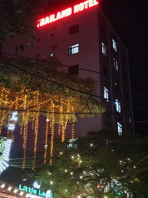 Front of property - evening/night