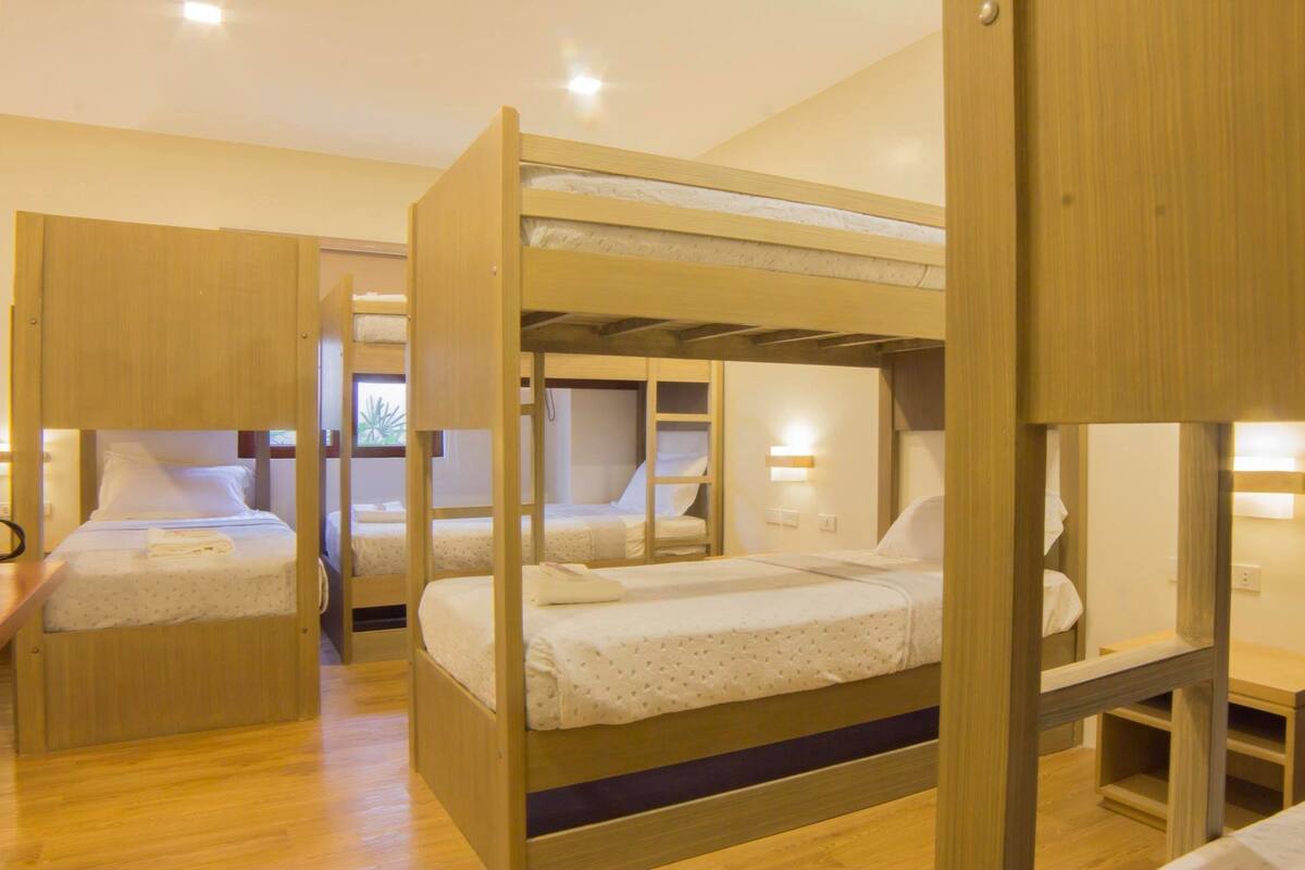 Dormitory Room 1 | Desk, soundproofing, WiFi (free), individually furnished