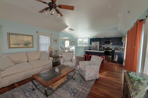 TV, computer monitors - Doc's Holiday:  Dog friendly, reverse floor plan, well appointed. (Ocracoke)