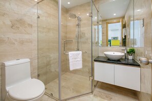 Familienapartment, 1 Schlafzimmer | Badezimmer