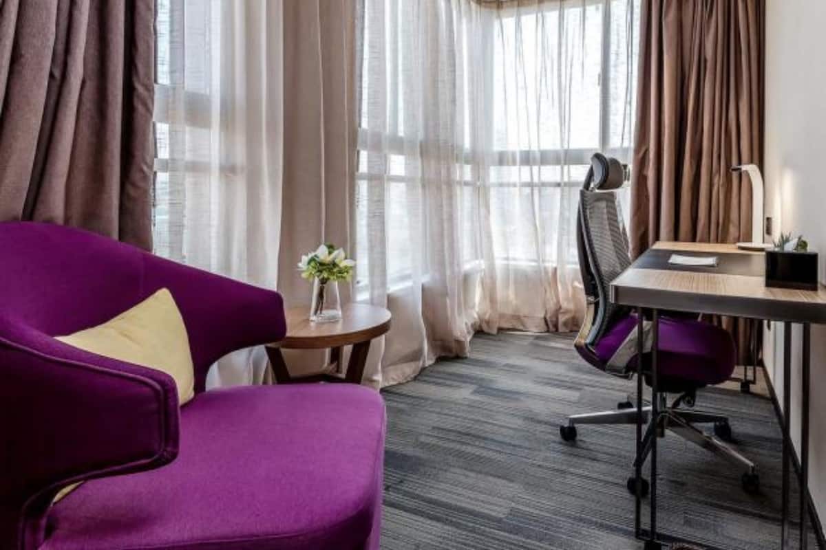1 dormitorio, escritorio, cortinas opacas y sistema de insonorización