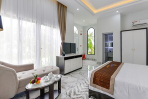 Boutique Villa | Memory-foam beds, free minibar items, in-room safe, desk - Seaside Boutique Resort Quy Nhon (Song Cau)