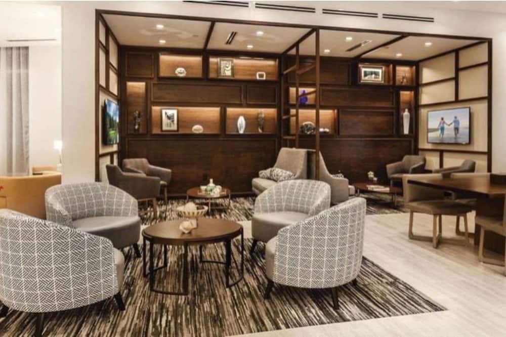 Hyatt Place Indianapolis / Fishers