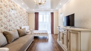 1 bedroom, iron/ironing board, free WiFi, bed sheets - Forum VIP Apartment 1 (Lviv)
