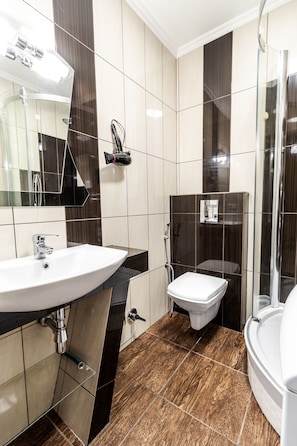 Bathroom - Forum VIP apartment 2 (Lviv)