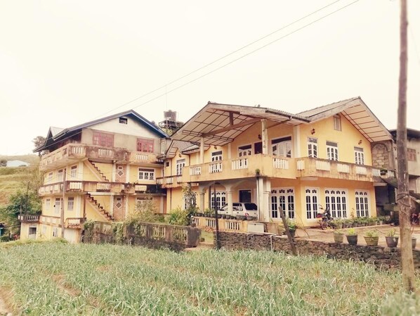 Majoituspaikan julkisivu