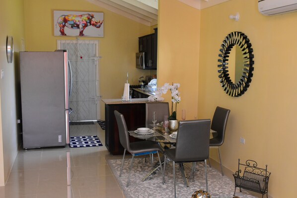 Dining - Gram Villa - Close to Ocho Rios || Air Conditioned (St. Ann)