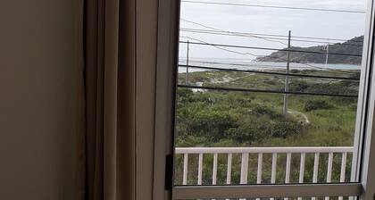 03 Apartments for Vacation - Morada Madruga - Sea Front, Superior