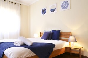 3 bedrooms, iron/ironing board, travel cot, free WiFi