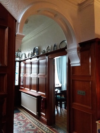Reception. Wentvale