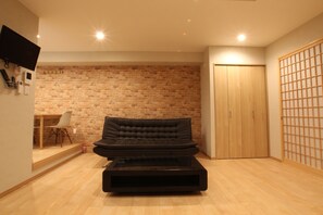 Interior - Shimanouchi Luxury Apartment (Osaka)