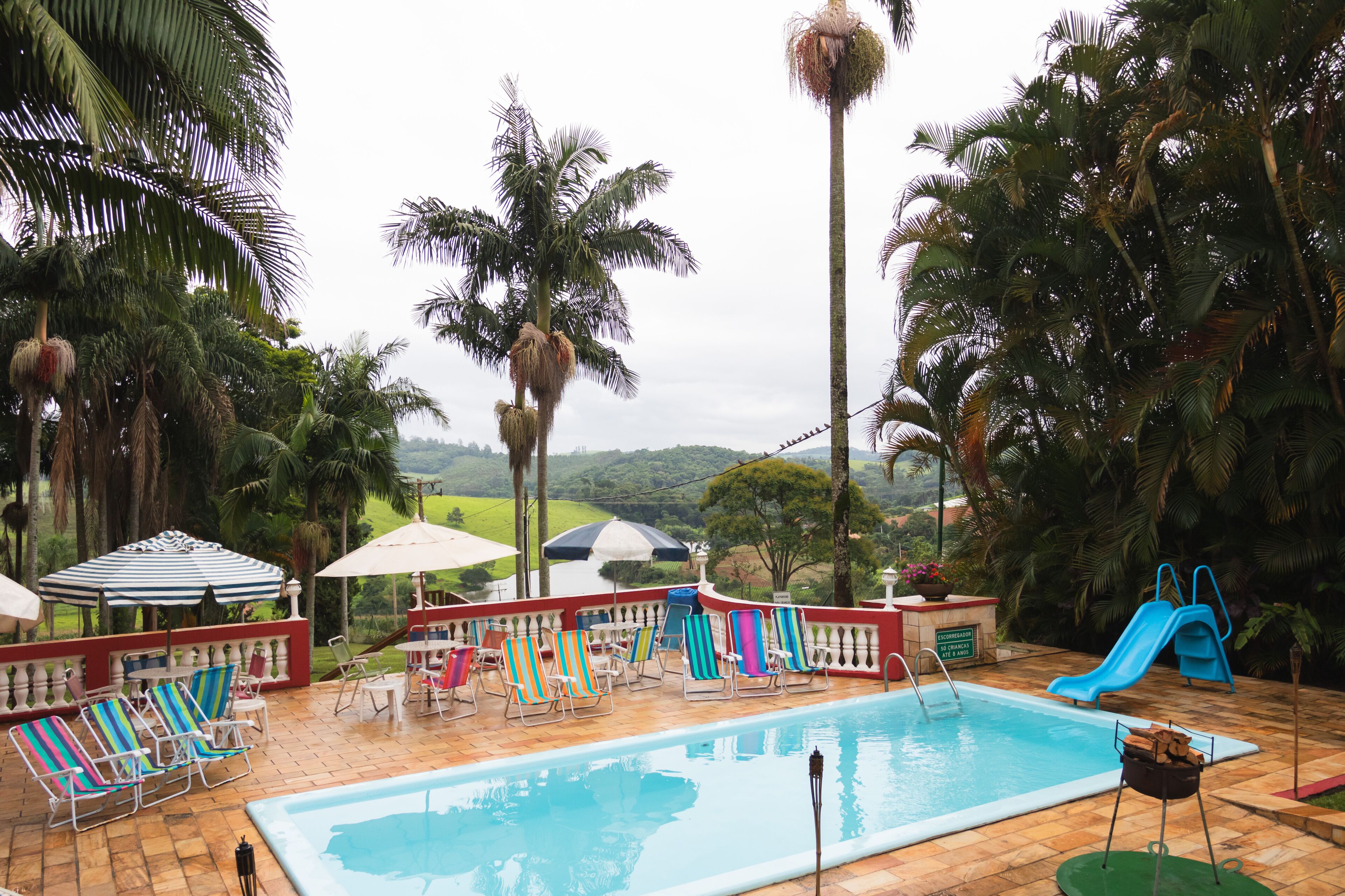 屋外プール、温水プール