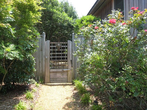 Cabana II:  Perfect getaway for two that offers a shared pool