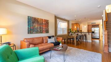 Smart-tv en een open haard