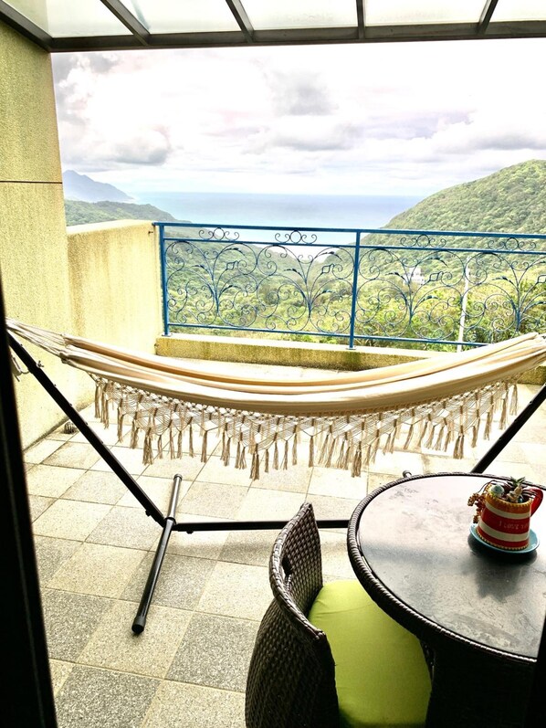 ระเบียง